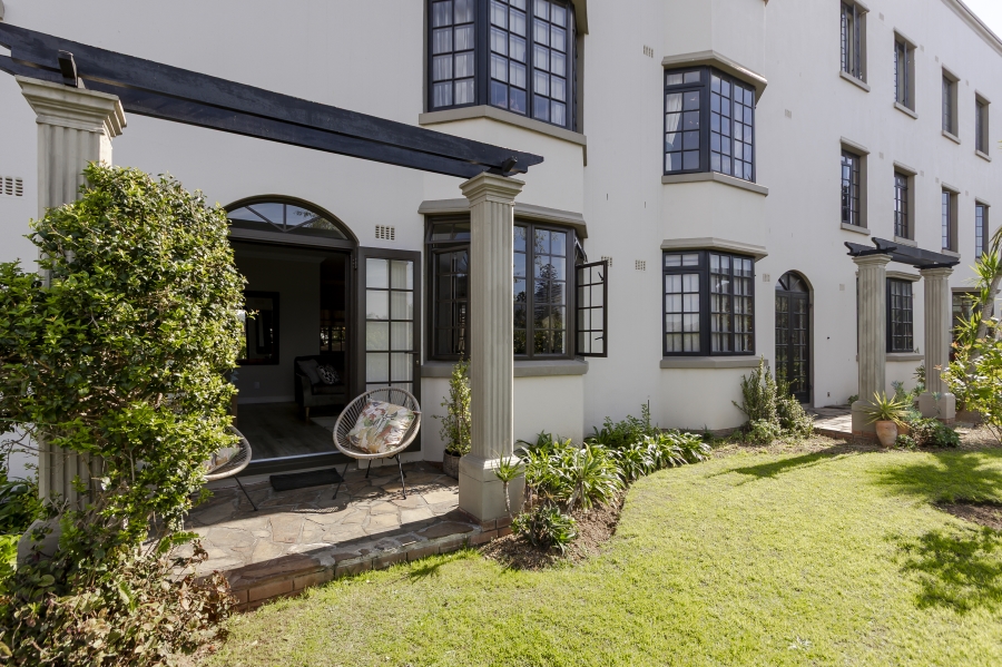 2 Bedroom Property for Sale in Roundhay Western Cape